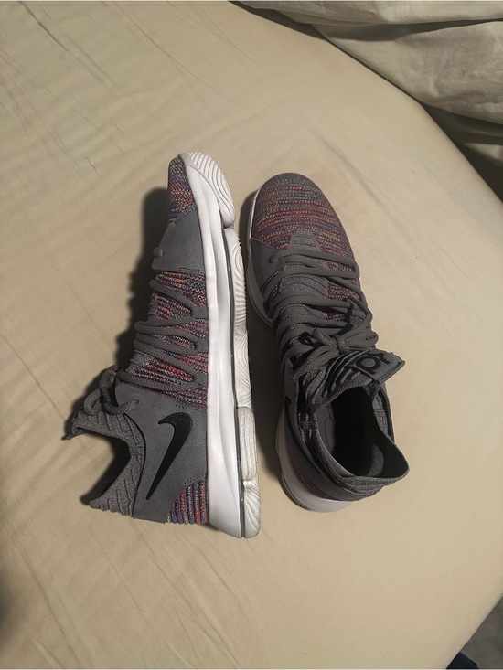 Kevin Durant Nike Multicolor Knit Basketball Shoes - Gray Upper main image 6